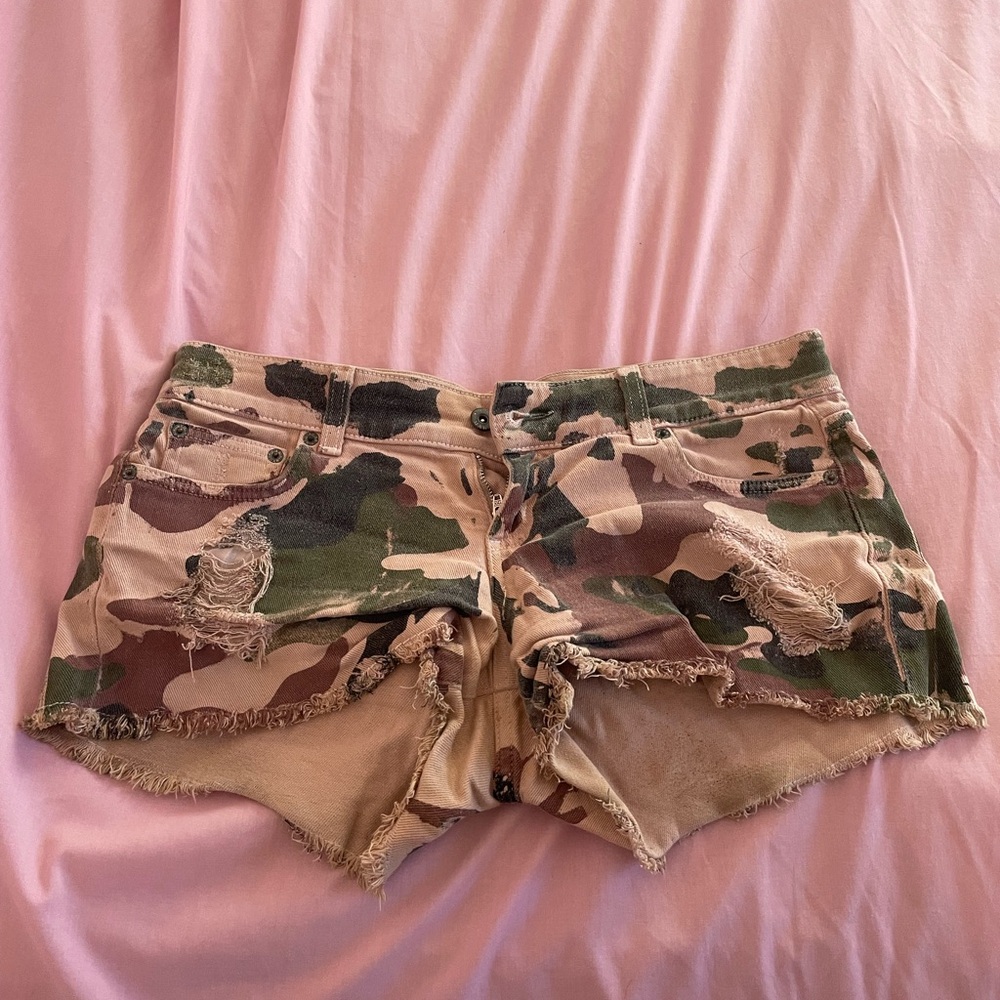 Camouflage jean shorts